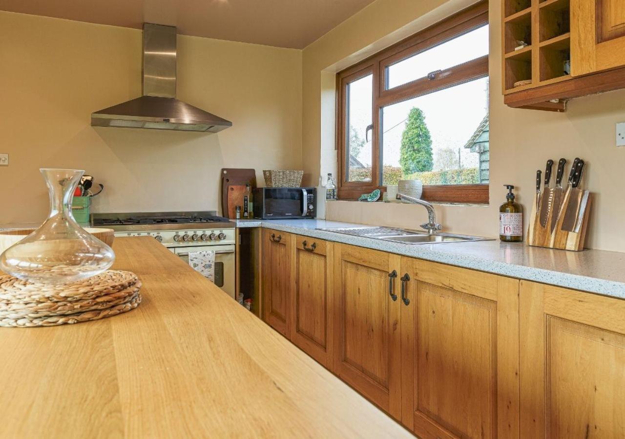 Вилла Charming 3Bd Cotswolds Family Retreat Буртон-он-те-Уотер Экстерьер фото
